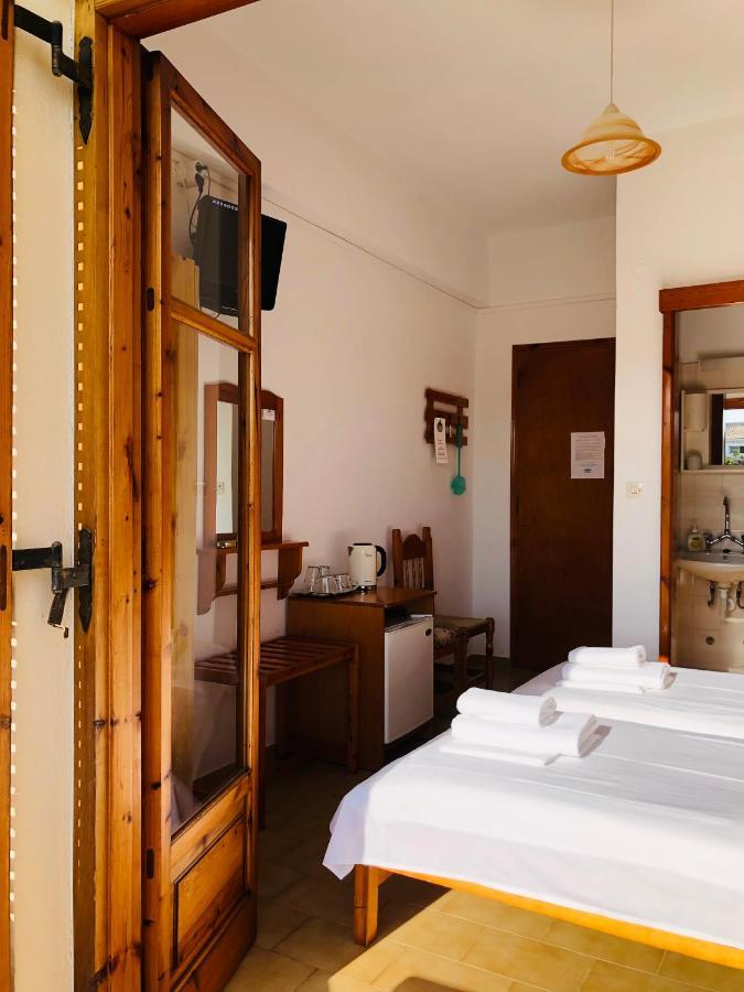 Anastasis Rental Rooms Skiathos Town Exterior photo
